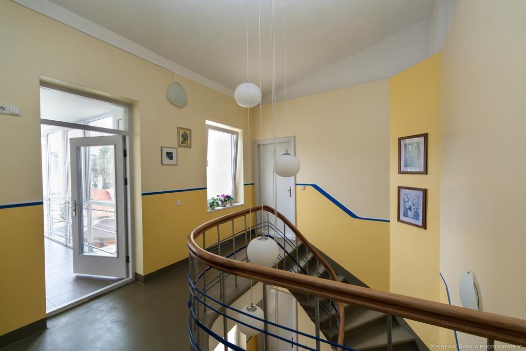 Apartamenti Alto & Ko Apartment ยูร์มาลา ภายนอก รูปภาพ