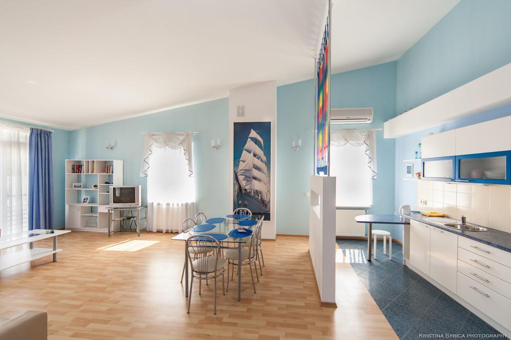 Apartamenti Alto & Ko Apartment ยูร์มาลา ห้อง รูปภาพ